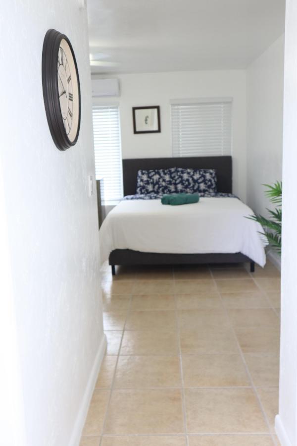Singer Island Inn/ Deluxe Studio เวสต์ปาล์มบีช ภายนอก รูปภาพ