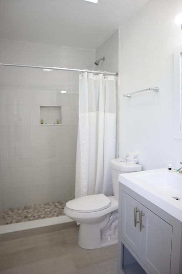 Singer Island Inn/ Deluxe Studio เวสต์ปาล์มบีช ภายนอก รูปภาพ
