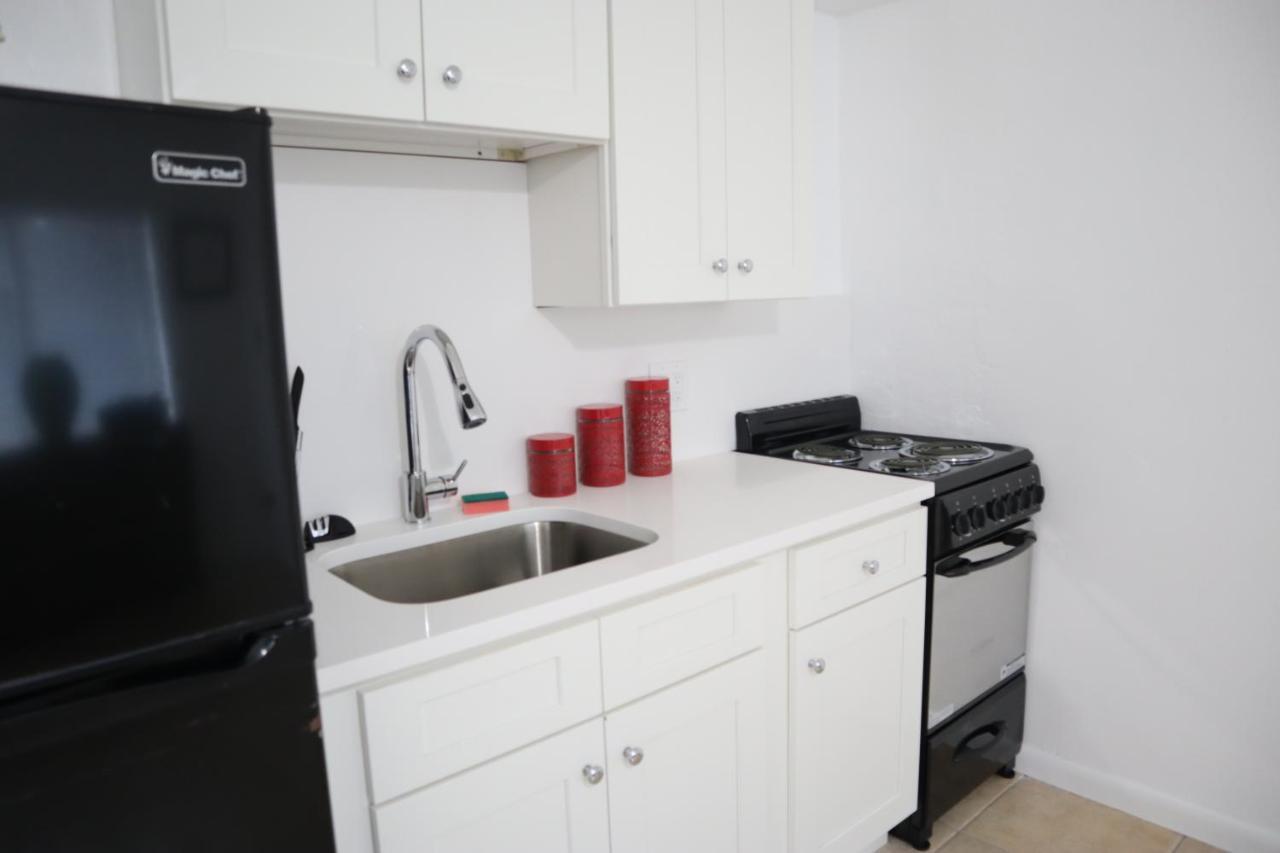 Singer Island Inn/ Deluxe Studio เวสต์ปาล์มบีช ภายนอก รูปภาพ